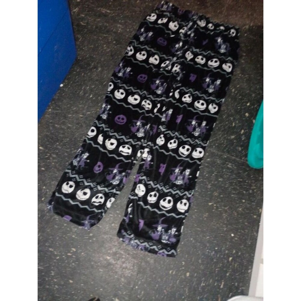 Men's size small  2 piece nightmare before Christmas pajama pants-055e